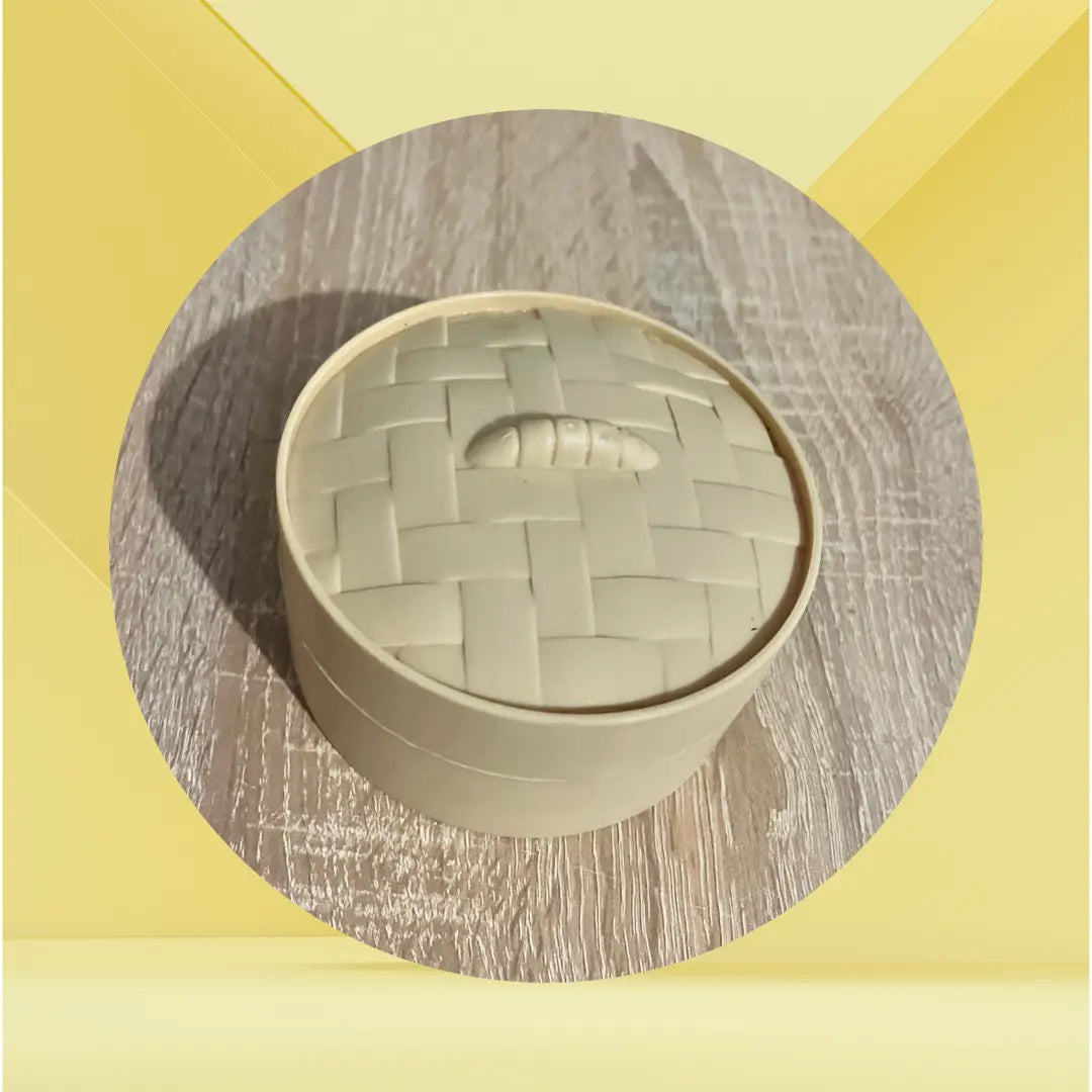 Boîte du Dumpling squishy fermée – coloris surprise à découvrir à l'ouverture