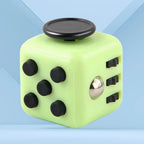 Fidget Cube TDAH coloris vert, cube anti-stress à 6 faces pour occuper les mains