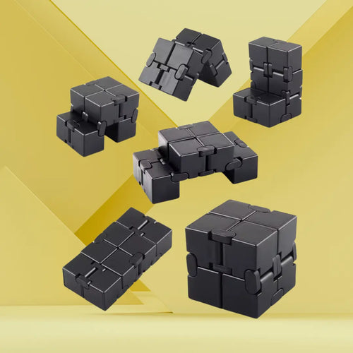 différentes cominaisons possibles du cube infini