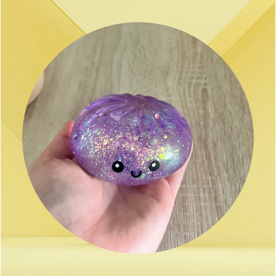 Dumpling squishy dans la main – fidget anti-stress doux et réconfortant pour enfants et adultes TDAH